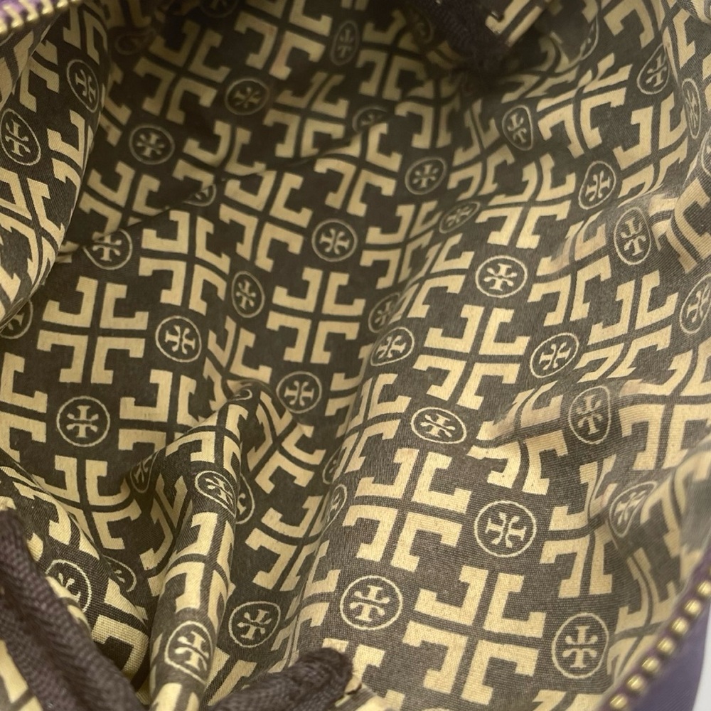 🎉HP! ❤️ Tory Burch Nylon Logo Zipper Pouch - Picture 7 of 8